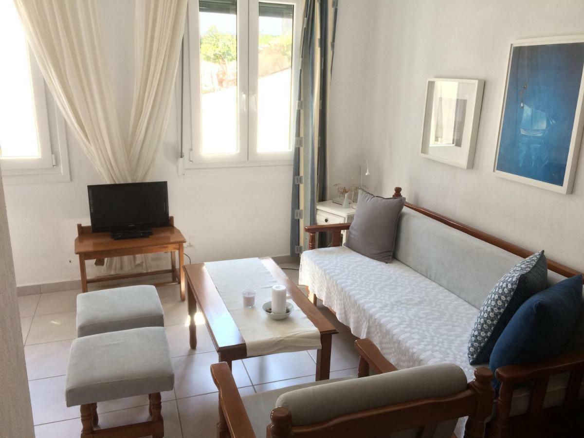 Angies House Apartment Skopelos Town Bagian luar foto