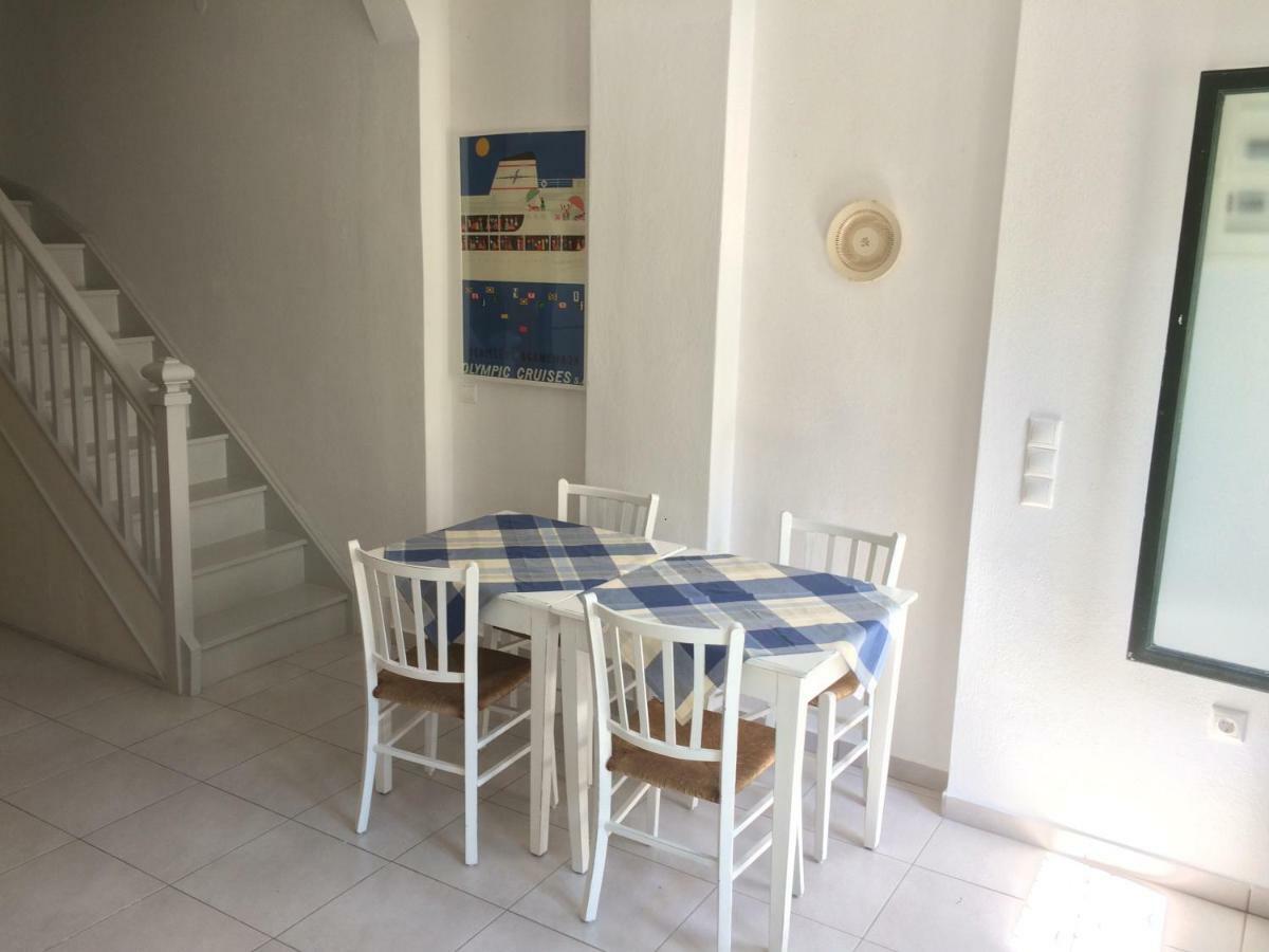 Angies House Apartment Skopelos Town Bagian luar foto